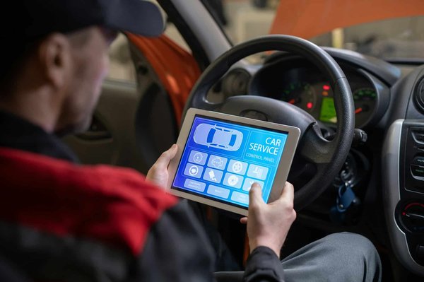 Valise Delphi DS150E : maximisez la performance de votre véhicule avec cet outil de diagnostic polyvalent